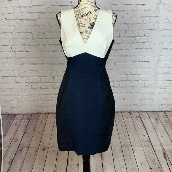 Banana Republic Dresses & Skirts - Banana Republic Blue/Black Sloan Dress